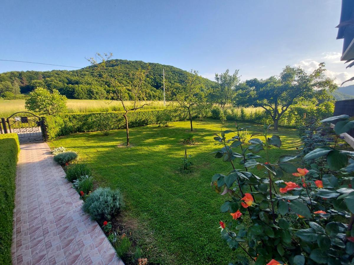 Guest House Gacka Rogic Otočac Exterior foto