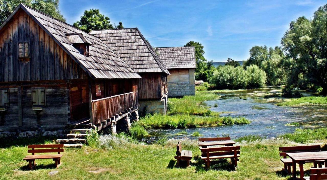 Guest House Gacka Rogic Otočac Exterior foto
