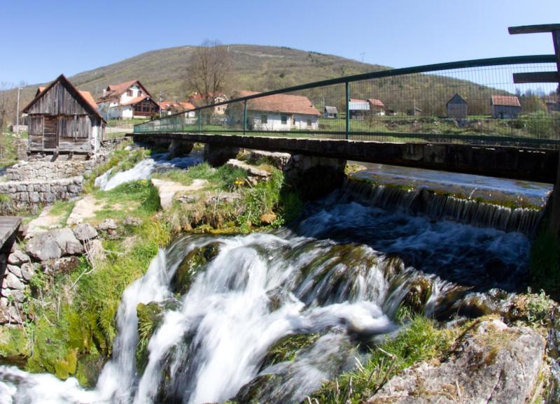 Guest House Gacka Rogic Otočac Exterior foto